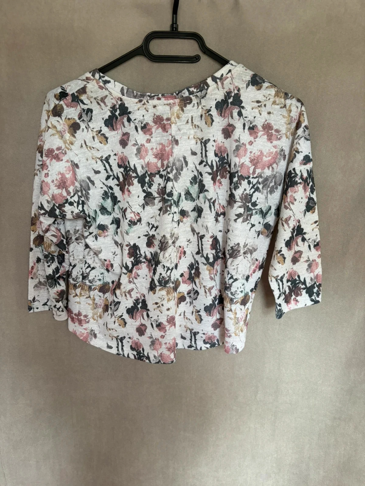 Blusa curta florida tamanho XS – photo 3